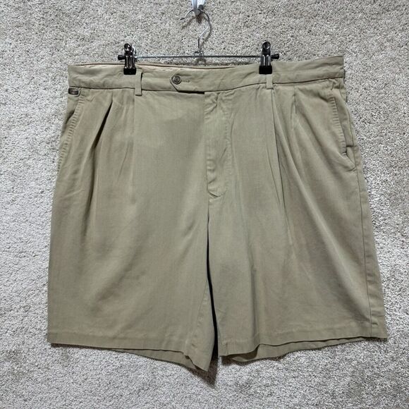 Tommy Bahama Casual Shorts Men's 38 Pleated Khaki‎ Brown Silk Cotton Blend - Picture 1 of 12